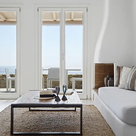 ヴィラ Elia White