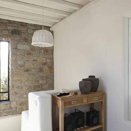 ヴィラ Elia White