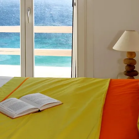 Elia White * Elia (Mykonos)