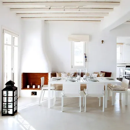 Villa Elia White *